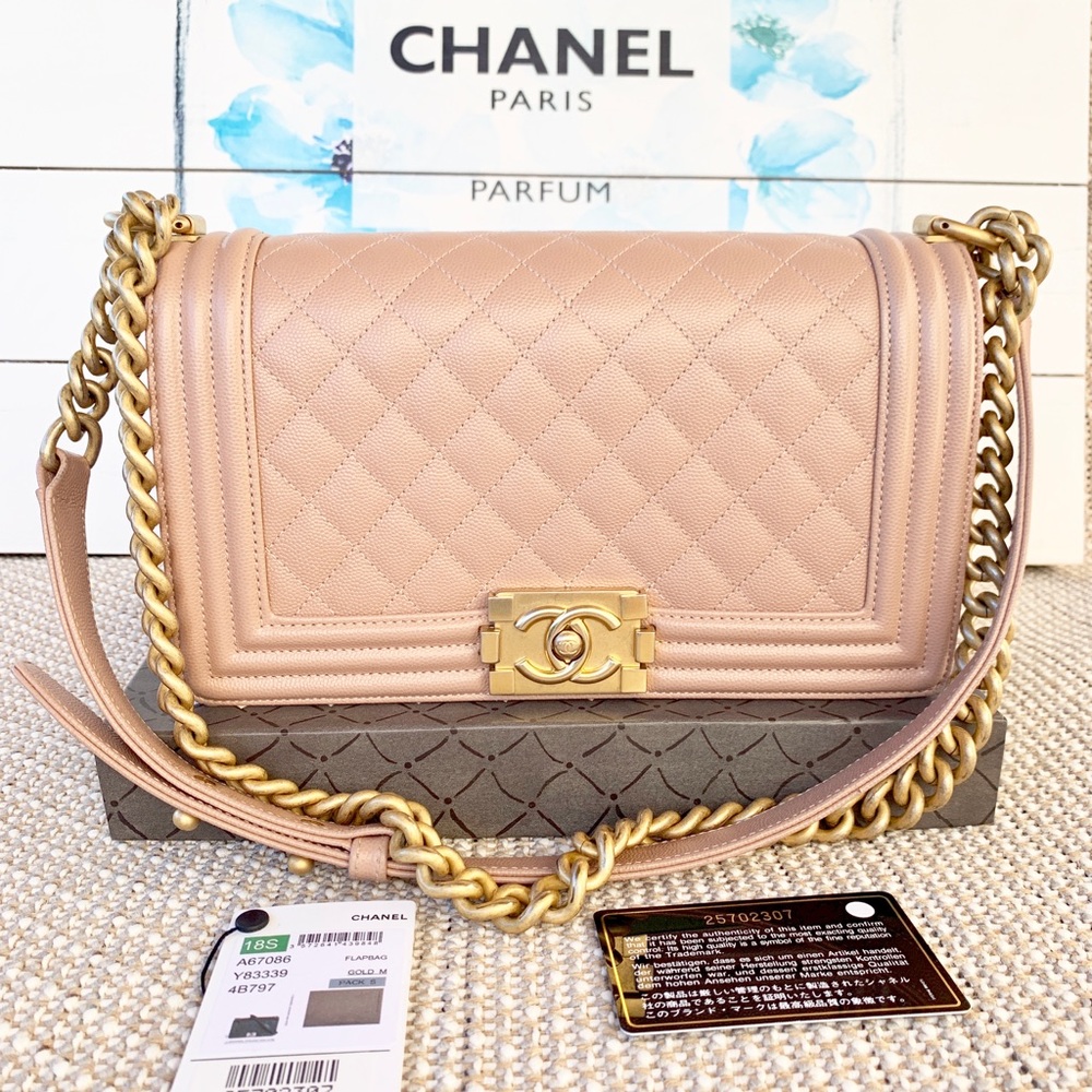 CHANEL Medium Boy Bag